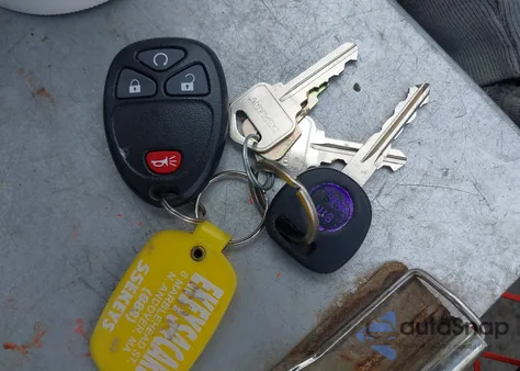 2008 Chevrolet Hhr Lt z USA, uszkodzony, nr VIN 3GNDA53P48S595225